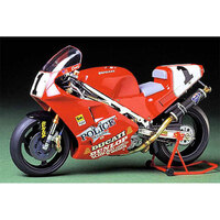 TAMIYA DUCATI 888 SUPERBIKE