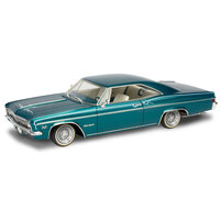 REVELL 1966 CHEVY IMPALA SS 1:25 - 95-14497