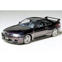 TAMIYA NISSAN SKYLINE GT-R V?SPEC