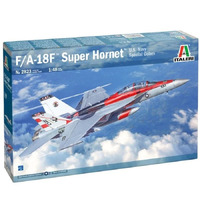 ITALERI F/A-18F SUPER HORNET U.S. NAVY "SPECIAL COLORS"