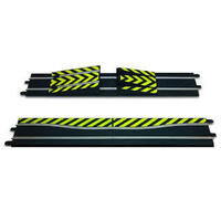 SCALEXTRIC JUMP AND SIDE SWIPE ACCESSORY PACK - REPLACES C8511