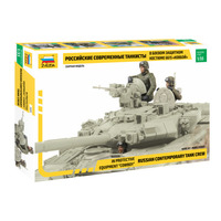 Zvezda 1/35 Russian Tank Crew - Combat version Plastic Model Kit